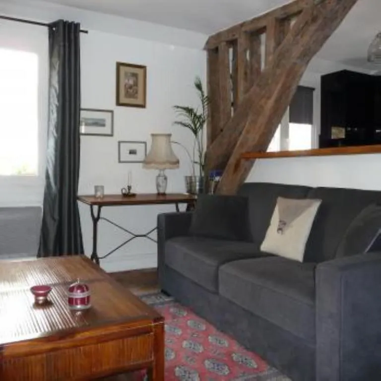 Apartment Arquebusiers 2 Paris